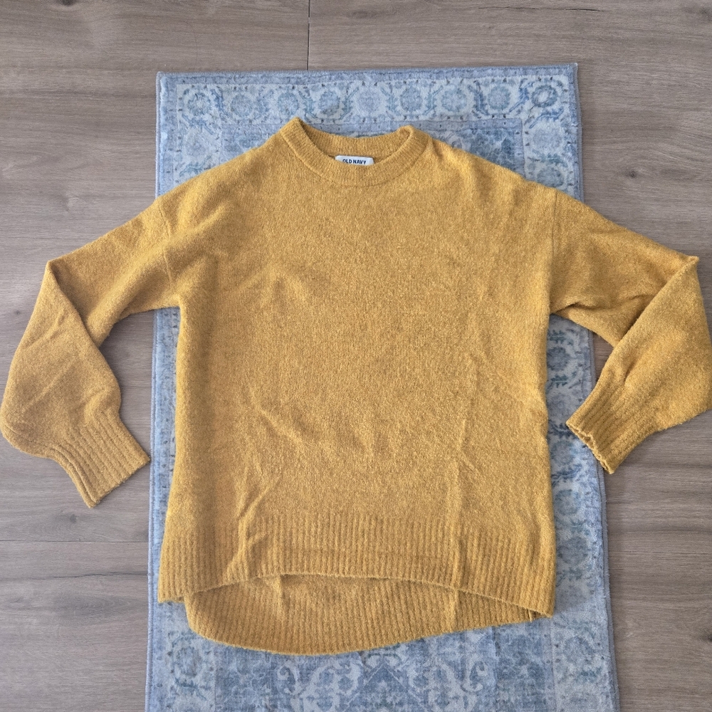 Old Navy Gold Crew Neck Sweater
